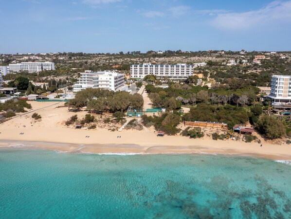 Apartamento, 1 habitación, balcón, vistas al mar | Fachada del alojamiento
