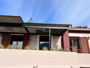 Facciata della struttura