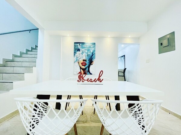 Dining - Puerto Azul 5. For Families who Loves the Beach! (Fortuna)