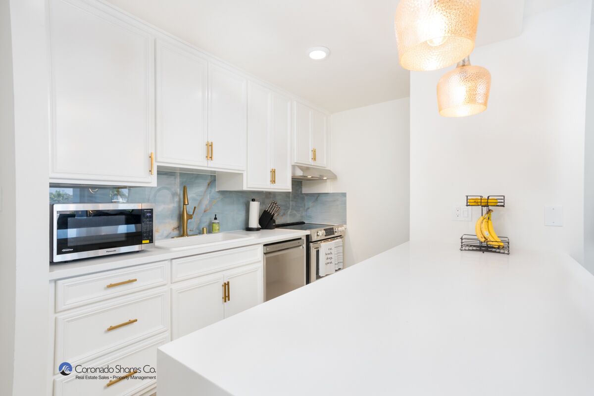 Beautifully Remodeled Condo at the Coronado Shores
