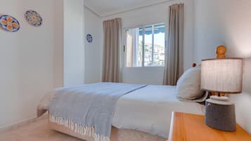 1 bedroom, free WiFi, bed sheets