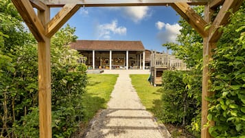 Enceinte de lâhĂ©bergement