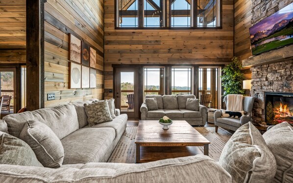 TV, fireplace, video games - Indoor Splashes, Stargazing Soaks, Mountaintop Dining & Game Nights to Remember - Treasure Cove (Sevierville)