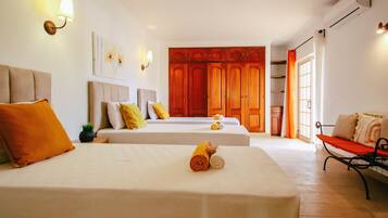 4 bedrooms, in-room safe, iron/ironing board, free WiFi