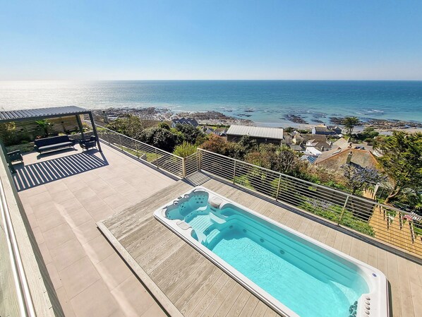 Pool - 4 bedroom accommodation in Torpoint (Torpoint)