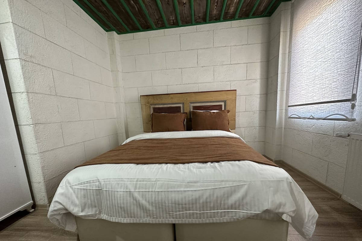 Family Room | 1 bedroom, individually decorated, individually furnished, desk