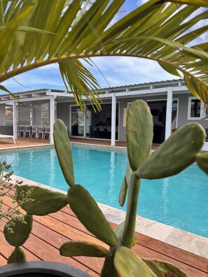 Udendørs pool