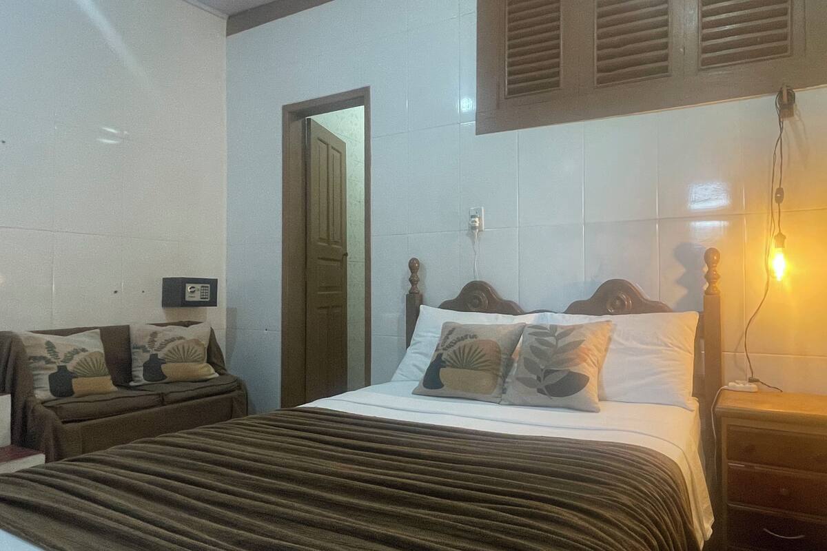 Classic double room with private bathroom | Premium bedding, in-room safe, iron/ironing board (on request)