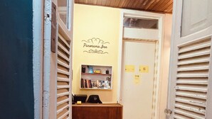 Unclassified image, 2 of 45, button - Panorama Inn (Rio de Janeiro)