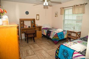3 dormitorios, tabla de planchar con plancha, wifi y ropa de cama