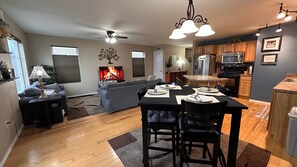 Interior - Experience MT @ The 406 Hideout (Columbia Falls)