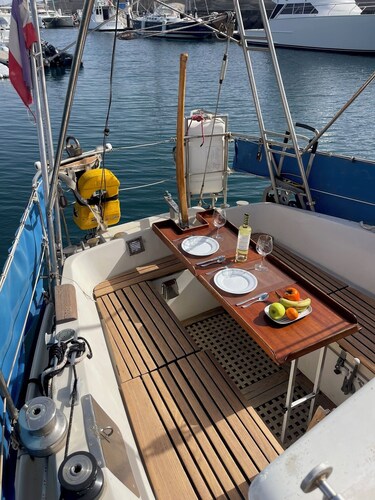 Boat 'El Velero' with Sea View and Private Terrace