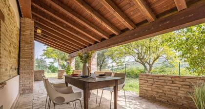 Villa 'Casale Mauri' with Sea View, Private Terrace and Wi-Fi