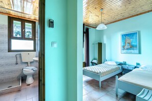 1 bedroom, free WiFi, bed sheets - Studio 'Old Boat 12' with Sea View, Wi-Fi and Air Conditioning (Lefkada)