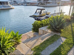 Property grounds - Mariners Cove Luxury Canal Home (Dudley Park)