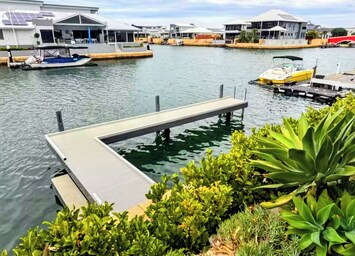 Private jetty