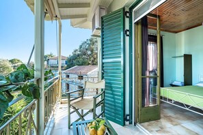 Property grounds - Studio Apartment 'Old Boat Double  11' with Sea View, Wi-Fi and Air Conditioning (Lefkada)