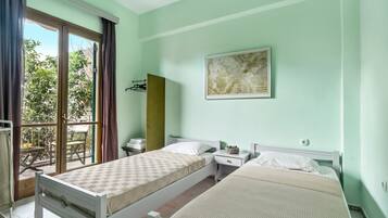 1 bedroom, free WiFi, bed sheets