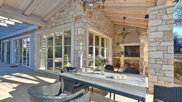 Outdoor dining - House 2303/98197 (Istria - Rakovci), 10000m from the beach (Rakovci)