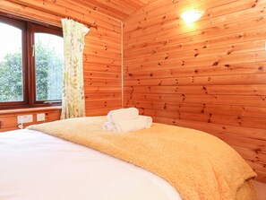 3 bedrooms, individually decorated, individually furnished, free WiFi