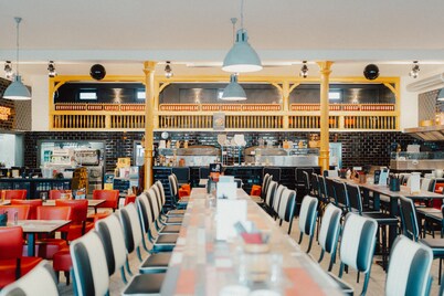 施瓦茨克魯茲酒店