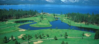 Ponderosa Cabin- Private Hot Tub, Close to Beach & Casino's- ID# ZK750