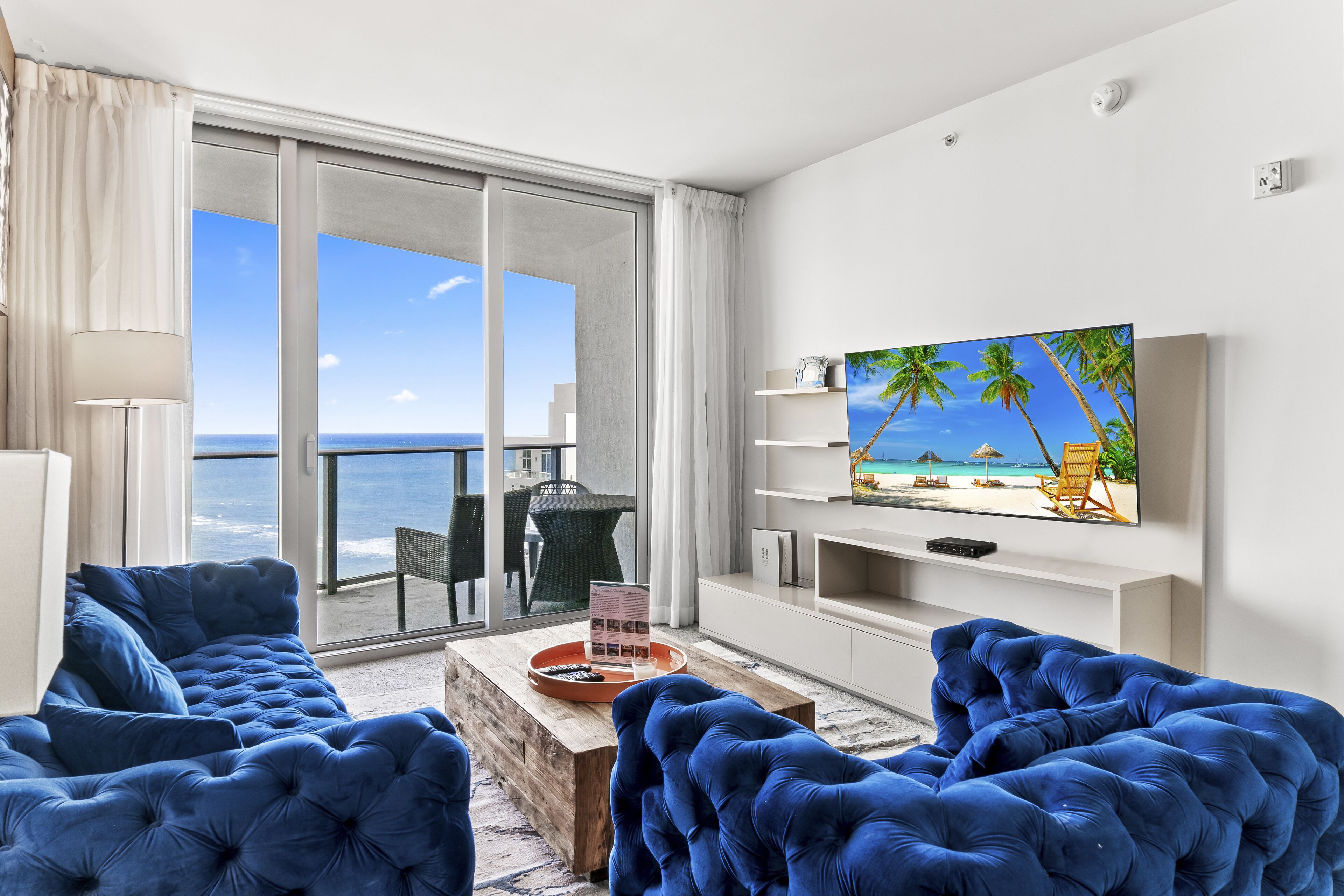 Miami Waves Retreat:2BR/2BA Beauty 