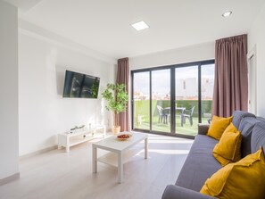 TV - Benartemi Terrace By CanariasGetaway (Las Palmas de Gran Canaria)