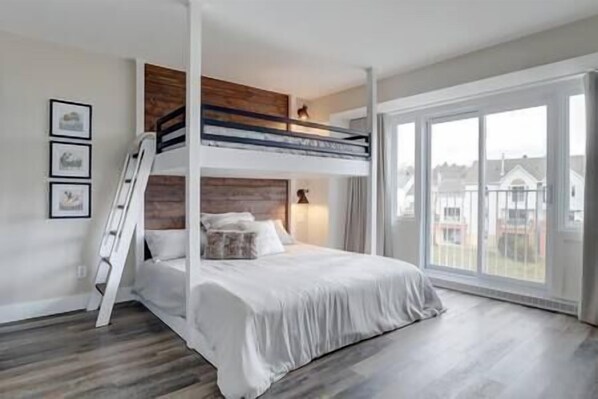 2 habitaciones, tabla de planchar con plancha, wifi y ropa de cama