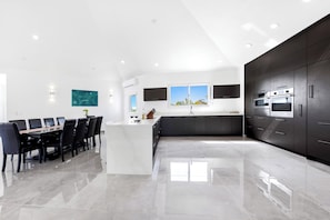 Villa | Private kitchen | Fridge, microwave, oven, stovetop - 4-bed Villa, Pool, Parking (The Valley)