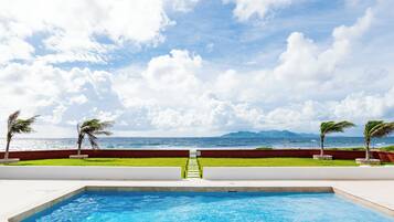 Villa | Pool | Outdoor pool