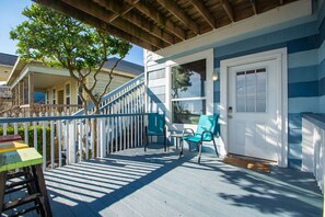 Terrace/patio - Galveston Multi-Unit Vacation Home Near Beach, Pleasure Pier & Restaurants (Galveston)