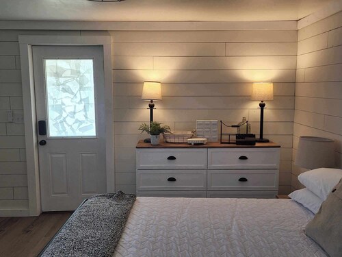 Pickwick Lake Bungalow near Papermill and Shiloh with 7th NT Free!

