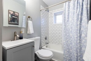 Hair dryer - Westlake Elegance Unit 3 (Westlake)