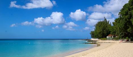 Villa, 3 Bedrooms | Beach