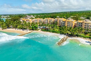 Departamento, 3 habitaciones | Playa | Playa en los alrededores 