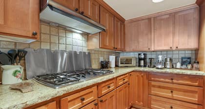 Lavishness at Elevation Timber Ridge 3 Bedroom 3 Condo by RedAwning