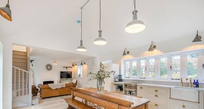 2 bedroom accommodation in Howell, near Sleaford