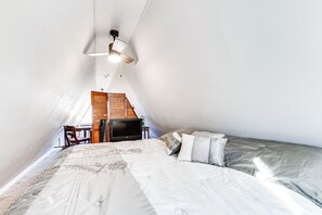 1 Schlafzimmer, Schreibtisch, Bügeleisen/Bügelbrett, WLAN