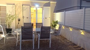 Utendørsservering