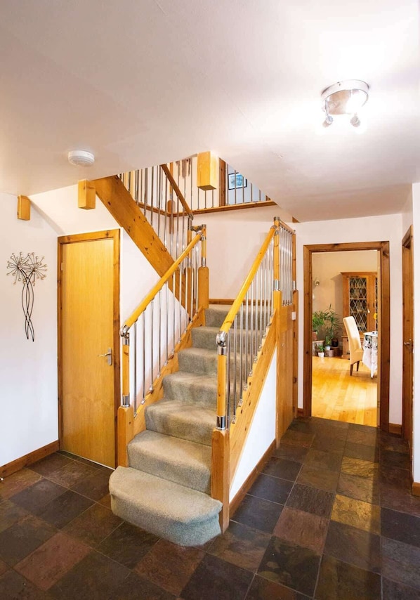 Interior - 5-Bed Highland Lodge | NC500| Sleeps 10 (Ardross)