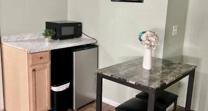 Nice studio next to FT Stewart