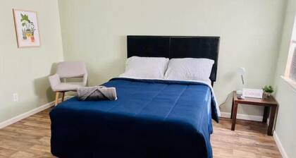 Nice studio next to FT Stewart