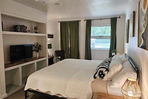 3 bedrooms, Internet, bed sheets, wheelchair access