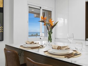 Dining - Apartment in Marina Banus for 4 people | 3-4H (Puerto Banús - Marbella)
