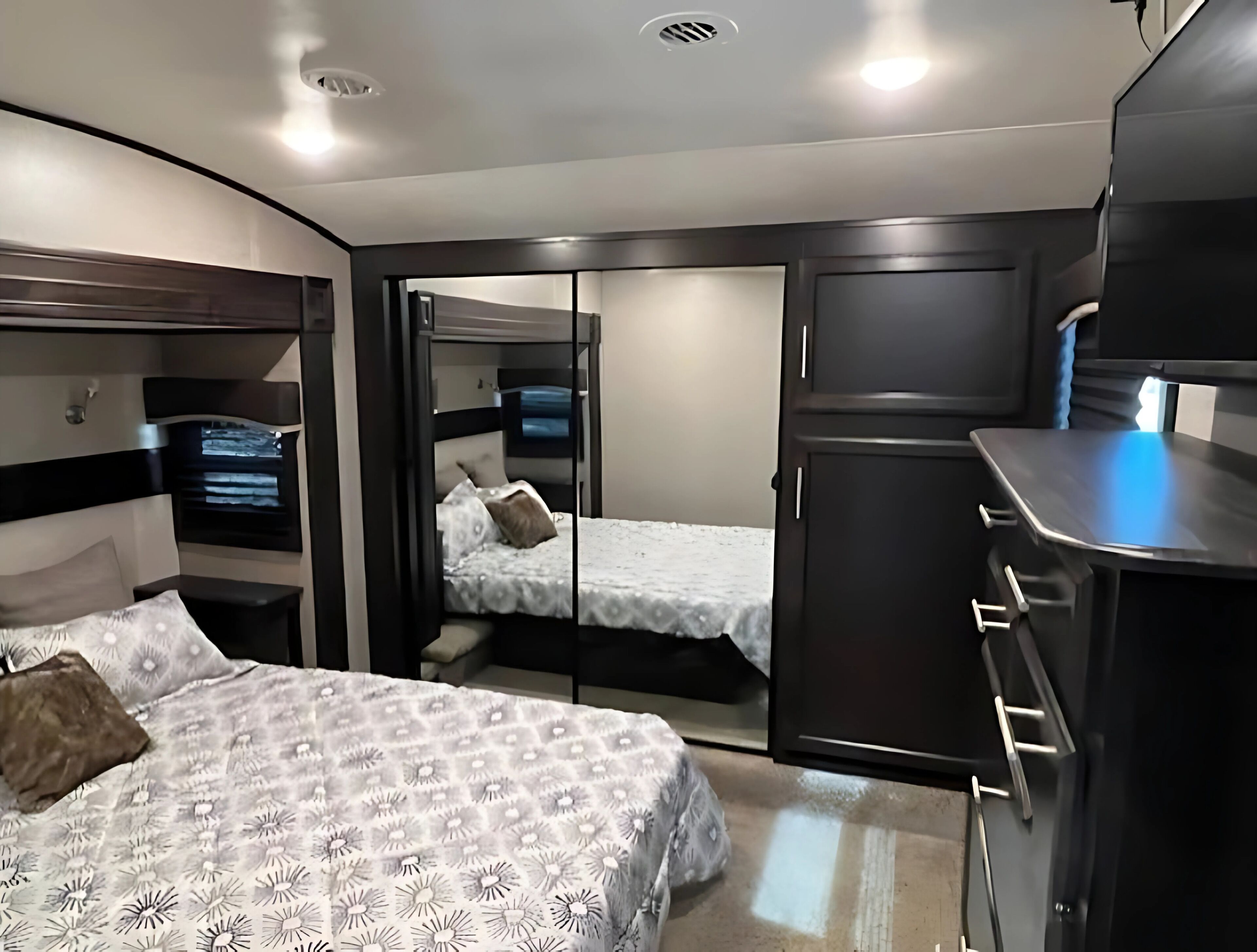 2 chambres, Wi-Fi, draps fournis