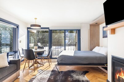 Cozy Condo in an incredible location.  