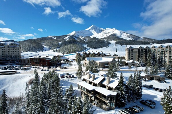 Exterior - Cozy Condo in an incredible location.   (Big Sky)