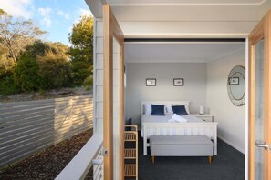 3 dormitoris, planxa i posts de planxar, wifi gratuïta i roba de llit 