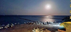 Ubicación a pie de playa y tumbonas